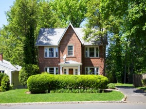 273 Hickory Avenue - Tenafly - Correctly Priced at $549,000