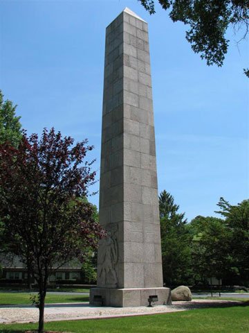Cresskill Merrit Monument in Memory of those fallen in WWI