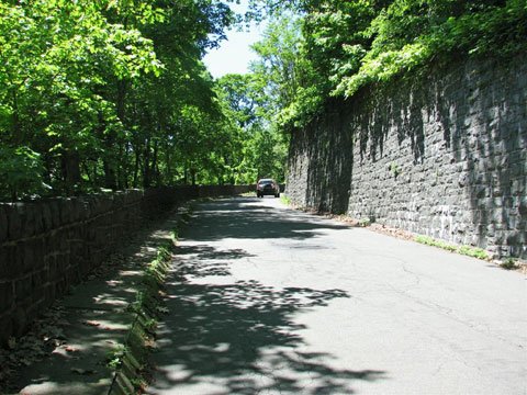 Englewood Cliffs - Driving down to the Hudson river and the Marina