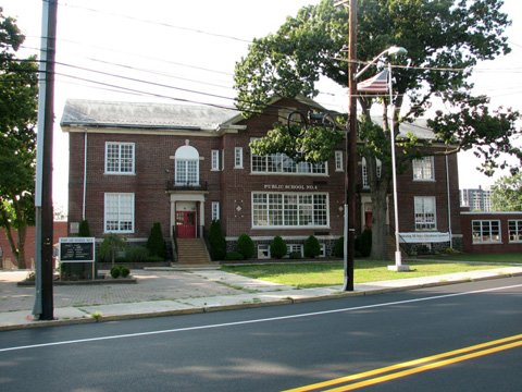 Fort Lee School