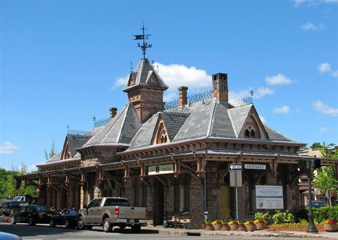 The old Tenafly Train Station Turned into the Bustling Cafe Angelique