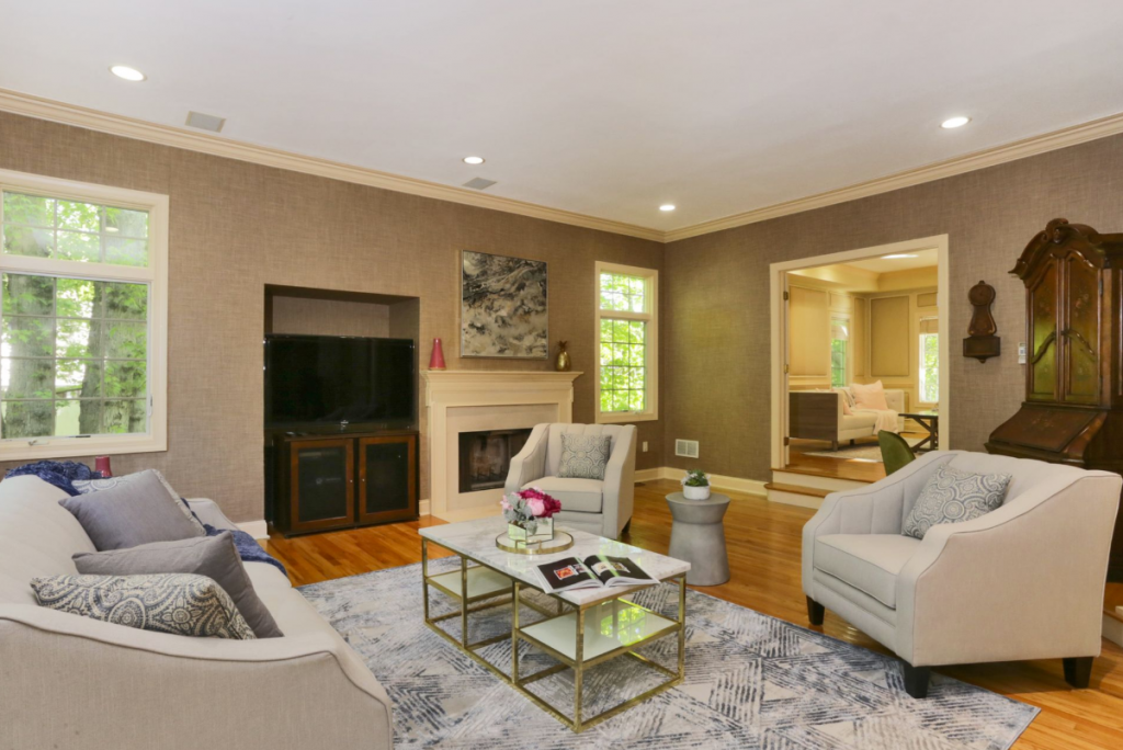 Team Eisenberg Home Staging